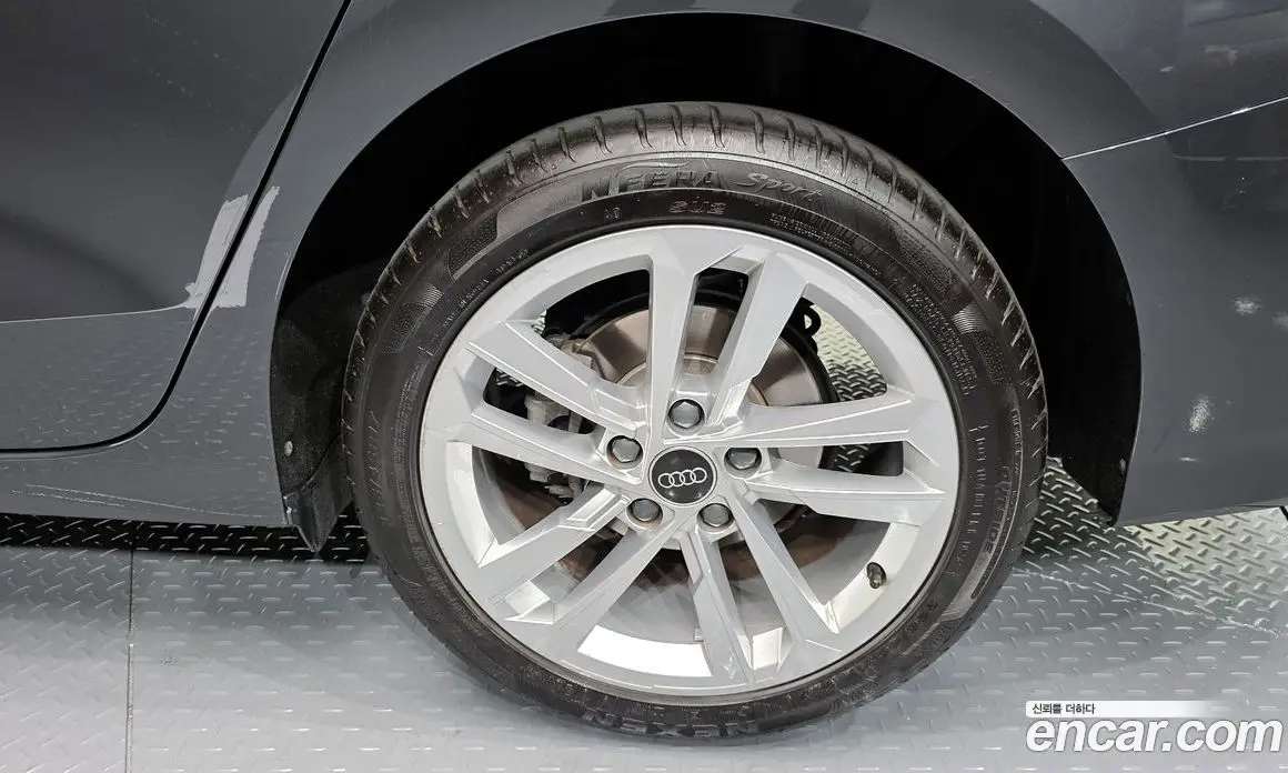 Audi A3 2023 2.0 автомат (гидро), фото 7 Audi A3 2023 2.0 автомат (гидро), фото 7