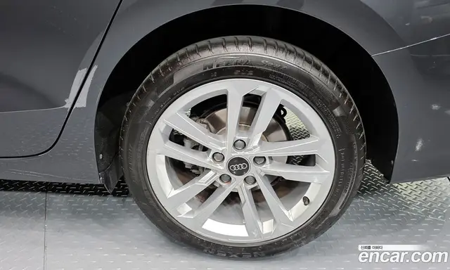 Audi A3 2023 2.0 автомат (гидро), миниатюра 7 Audi A3 2023 2.0 автомат (гидро), миниатюра 7
