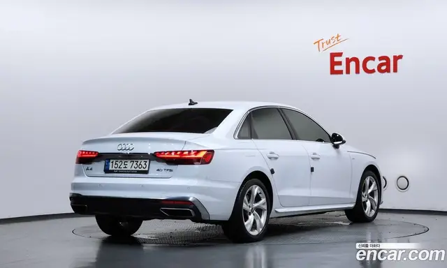 Audi A4 2021 2.0 автомат (гидро), миниатюра 2