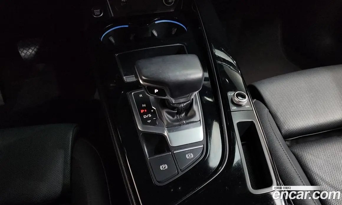 Audi A4 2021 2.0 автомат (гидро), фото 9