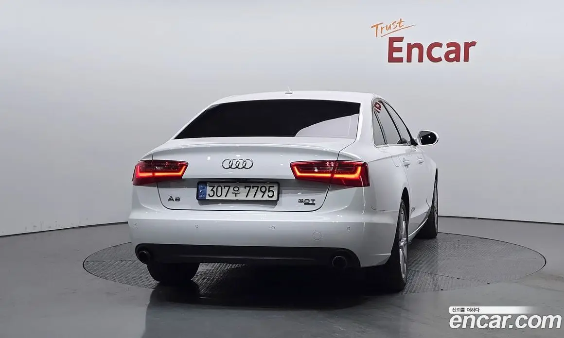 Audi A6 2013 3.0 автомат (гидро), фото 4