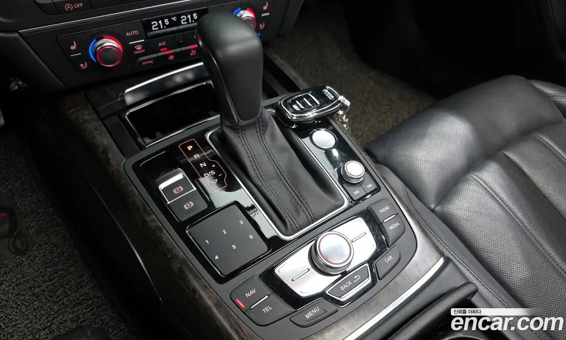 Audi A6 2018 2.0 автомат (гидро), фото 12