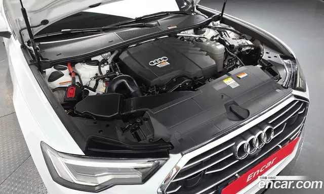Audi A6 2022 2.0 автомат (гидро), миниатюра 5