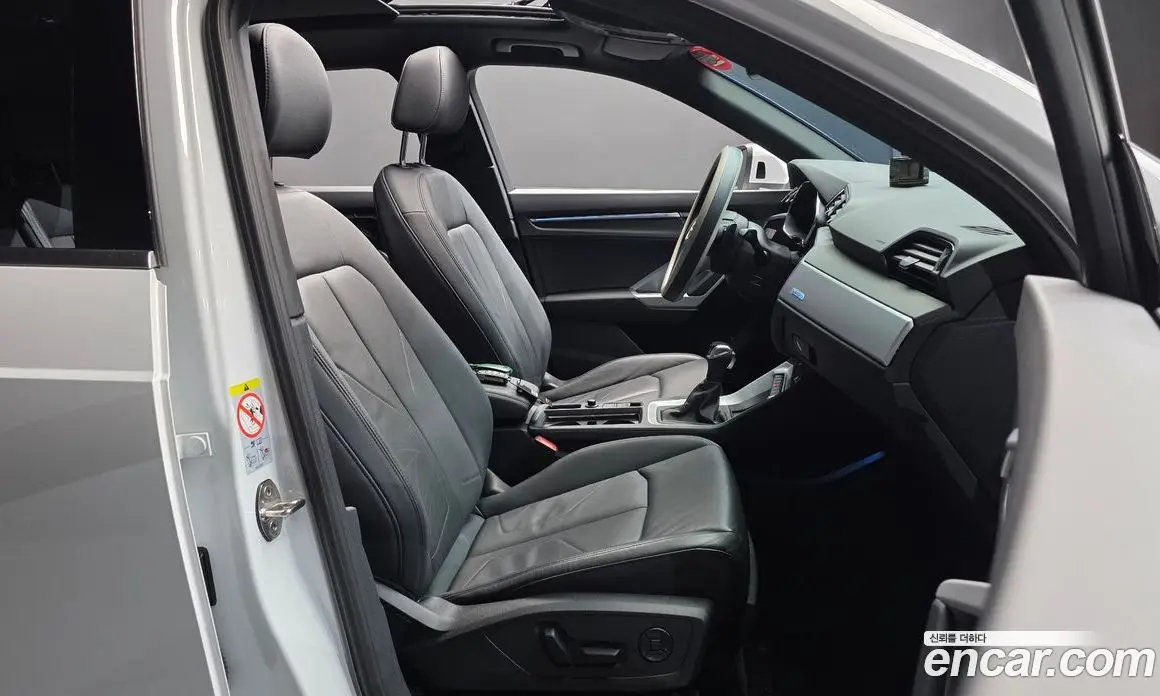 Audi Q3 2023 2.0 автомат (гидро), фото 16