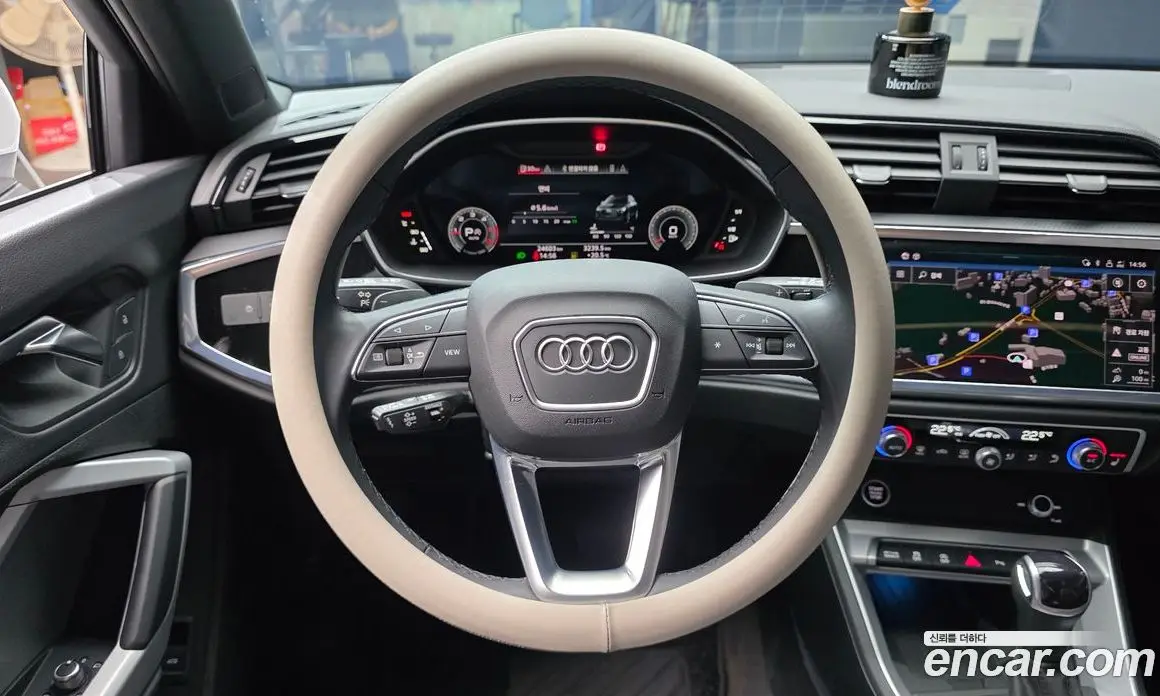 Audi Q3 2023 2.0 автомат (гидро), фото 19