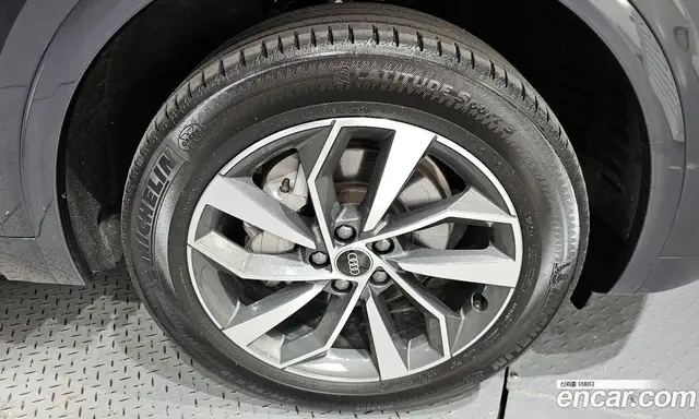 Audi Q5 2023 2.0 автомат (гидро), миниатюра 7 Audi Q5 2023 2.0 автомат (гидро), миниатюра 7