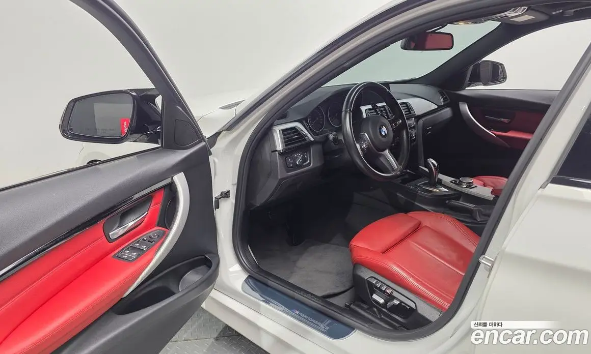 BMW 3 серия 2017 2.0 автомат (гидро), фото 13