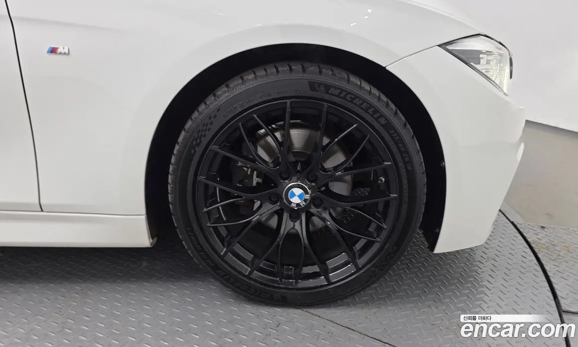 BMW 3 серия 2017 2.0 автомат (гидро), фото 7