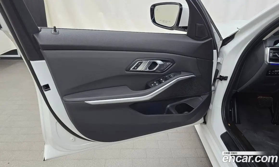 BMW 3 серия 2019 2.0 автомат (гидро), фото 14 BMW 3 серия 2019 2.0 автомат (гидро), фото 14