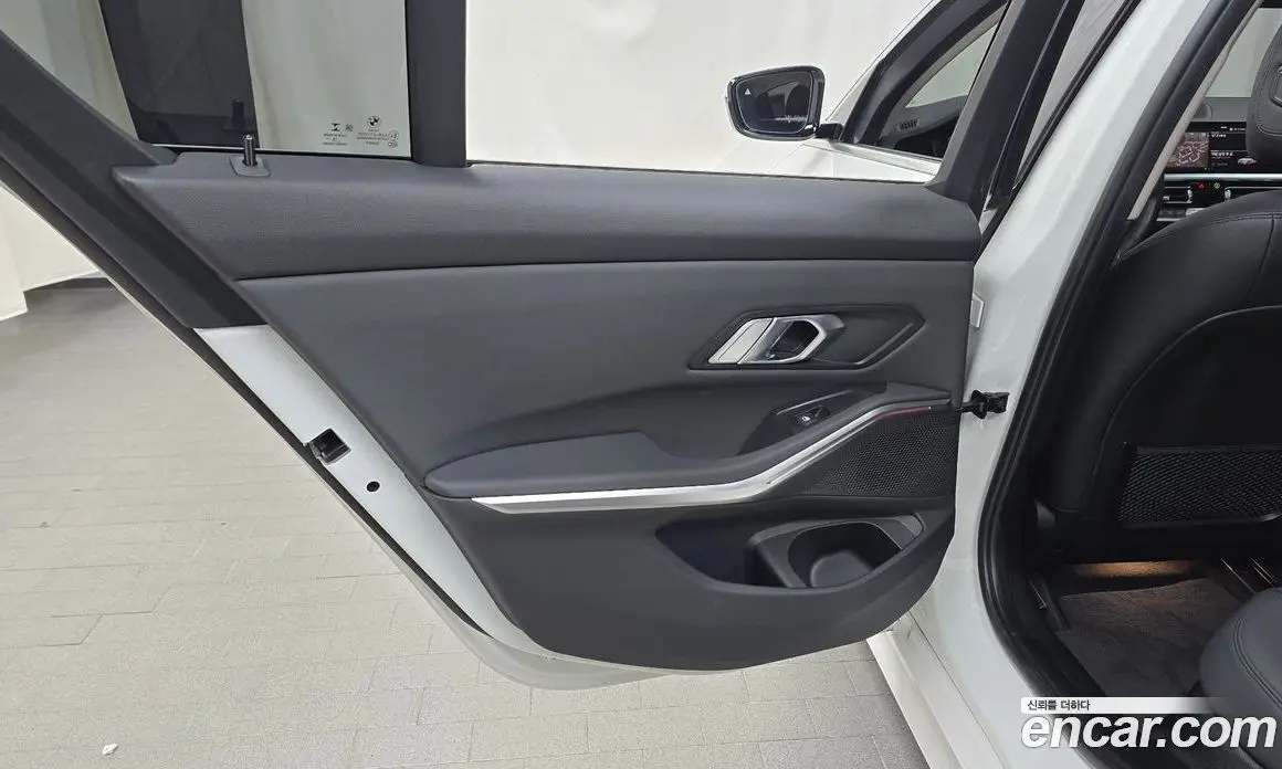 BMW 3 серия 2019 2.0 автомат (гидро), фото 15 BMW 3 серия 2019 2.0 автомат (гидро), фото 15
