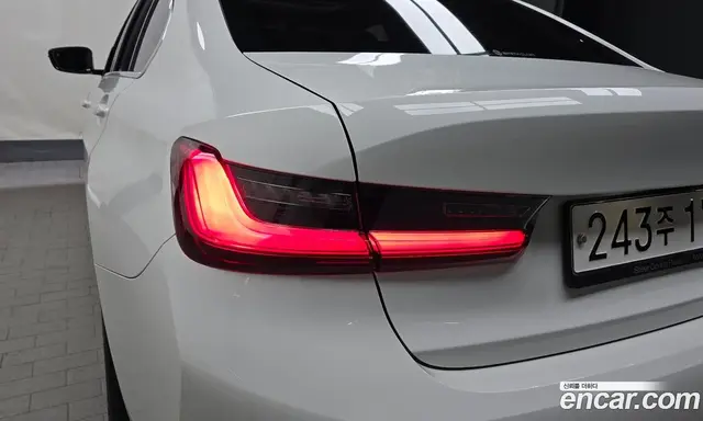 BMW 3 серия 2019 2.0 автомат (гидро), миниатюра 9 BMW 3 серия 2019 2.0 автомат (гидро), миниатюра 9