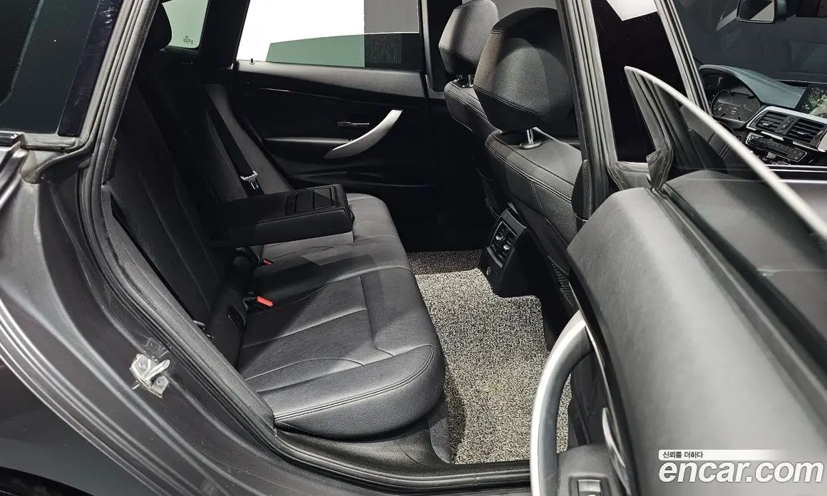 BMW 3 серия 2020 2.0 автомат (гидро), фото 17 BMW 3 серия 2020 2.0 автомат (гидро), фото 17