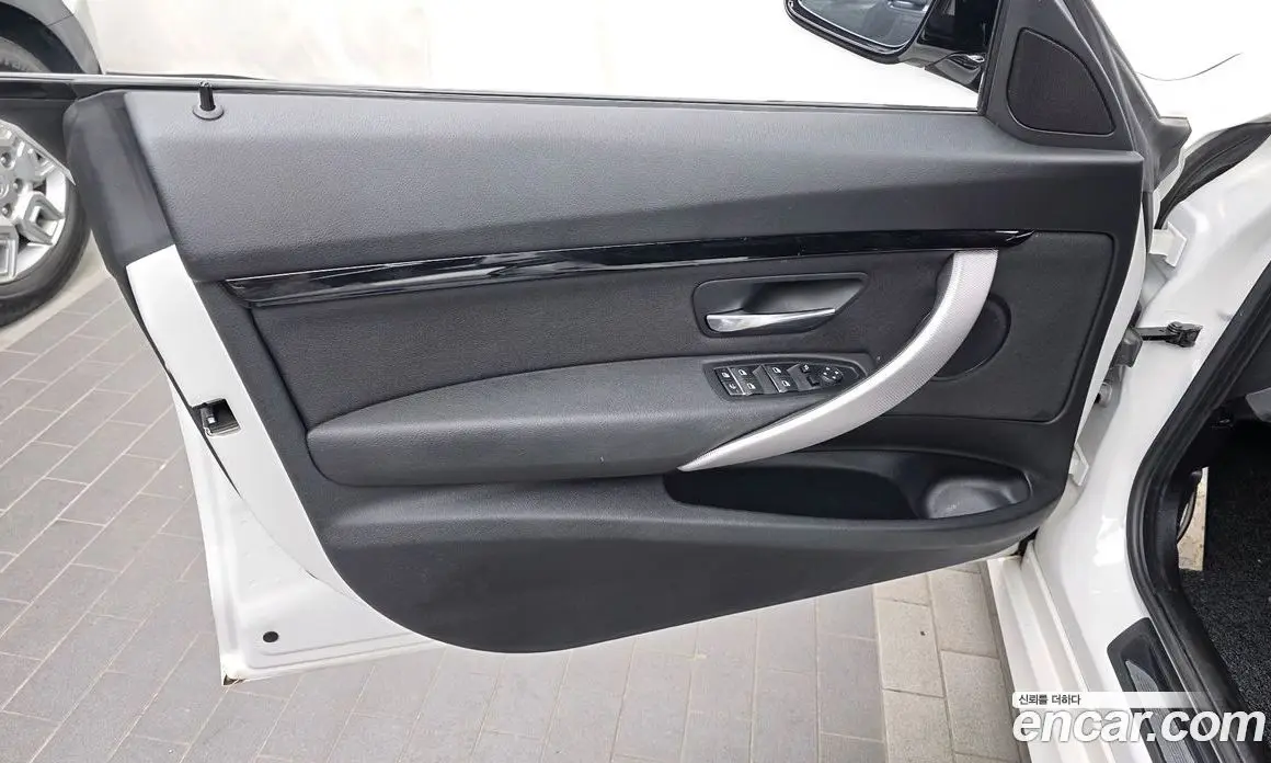 BMW 3 серия 2020 2.0 автомат (гидро), фото 14