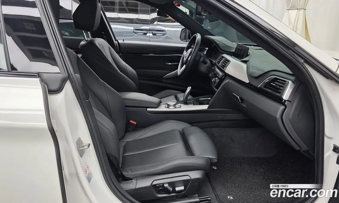 BMW 3 серия 2020 2.0 автомат (гидро), фото 16