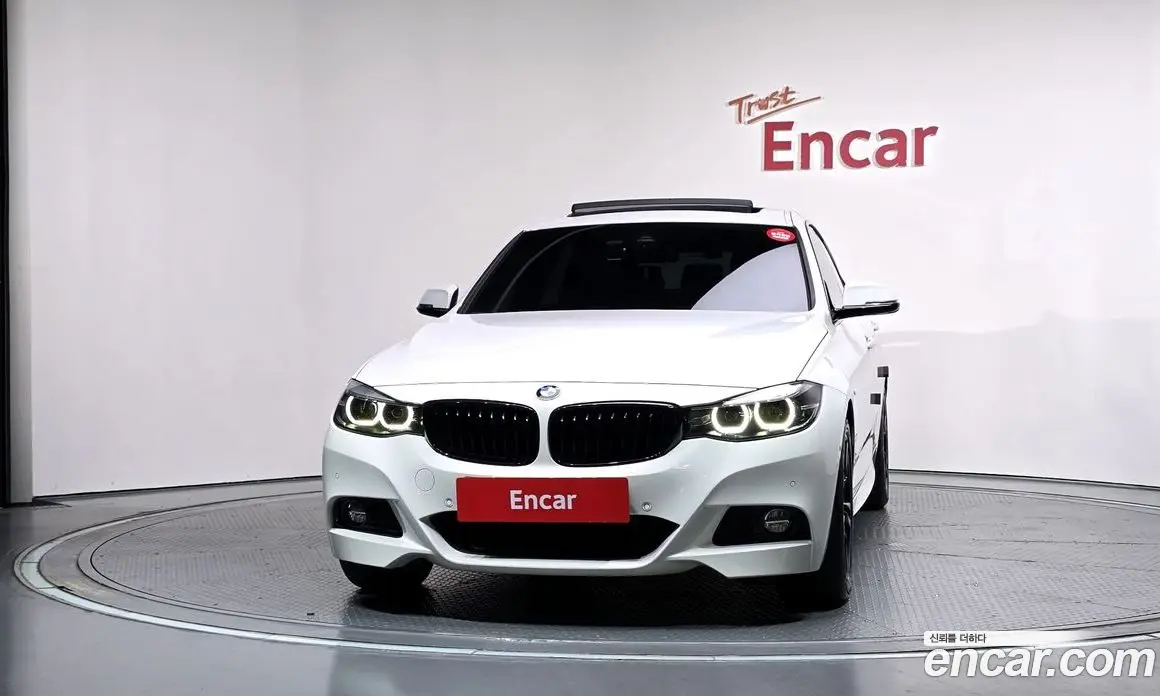 BMW 3 серия 2020 2.0 автомат (гидро), фото 3