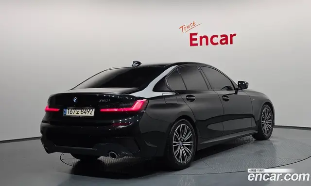 BMW 3 серия, 2021, 81 069 км