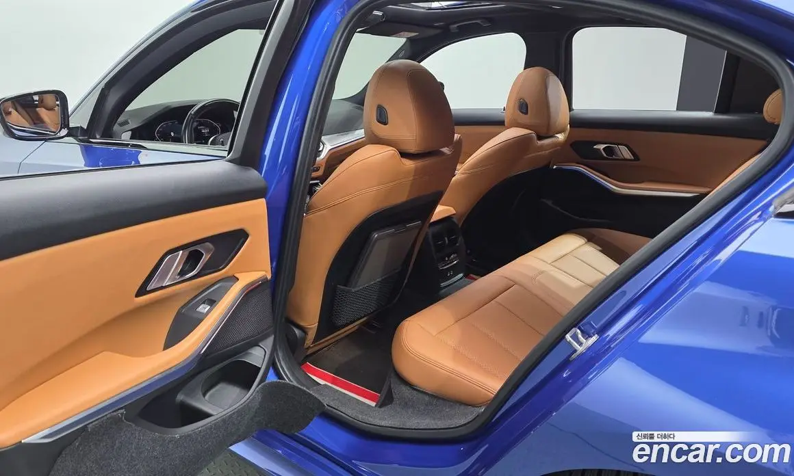 BMW 3 серия 2022 2.0 автомат (гидро), фото 18