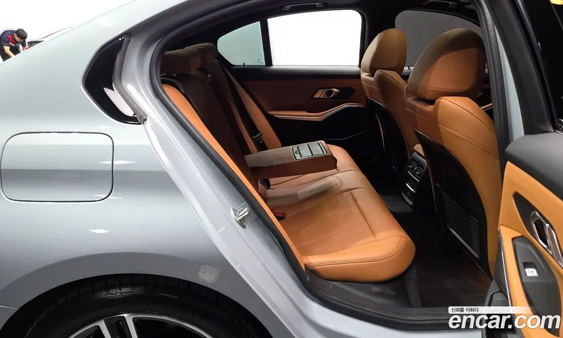 BMW 3 серия 2023 2.0 автомат (гидро), фото 17