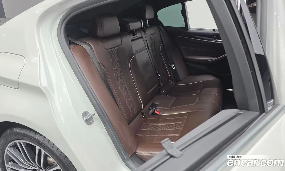 BMW 5 серия 2018 2.0 автомат (гидро), фото 17 BMW 5 серия 2018 2.0 автомат (гидро), фото 17