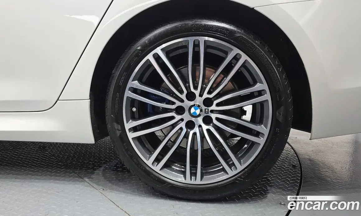 BMW 5 серия 2018 2.0 автомат (гидро), фото 7 BMW 5 серия 2018 2.0 автомат (гидро), фото 7