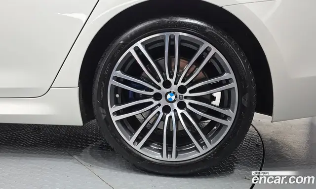 BMW 5 серия 2018 2.0 автомат (гидро), миниатюра 7 BMW 5 серия 2018 2.0 автомат (гидро), миниатюра 7