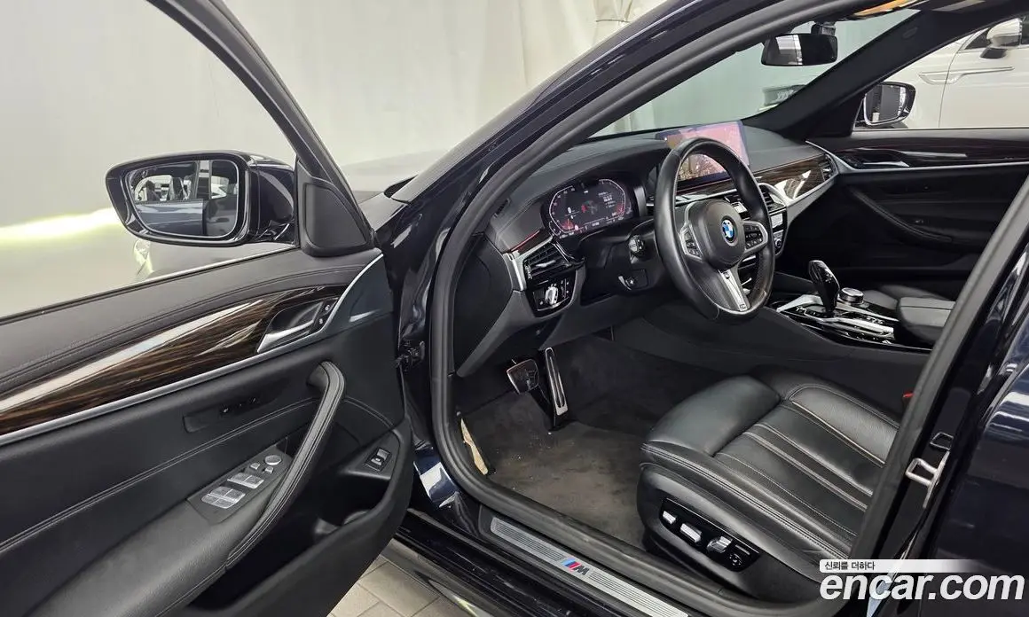 BMW 5 серия 2022 2.0 автомат (гидро), фото 13