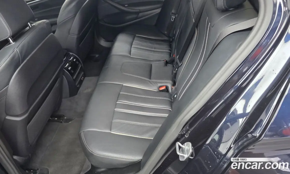 BMW 5 серия 2022 2.0 автомат (гидро), фото 16