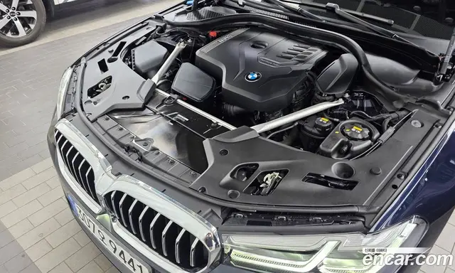 BMW 5 серия 2022 2.0 автомат (гидро), миниатюра 6