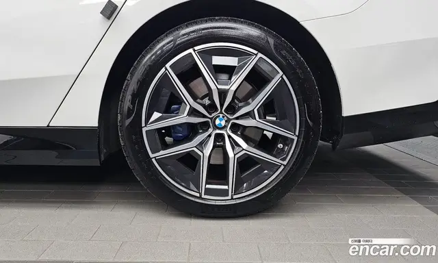 BMW 5 серия 2024 2.0 автомат (гидро), миниатюра 7