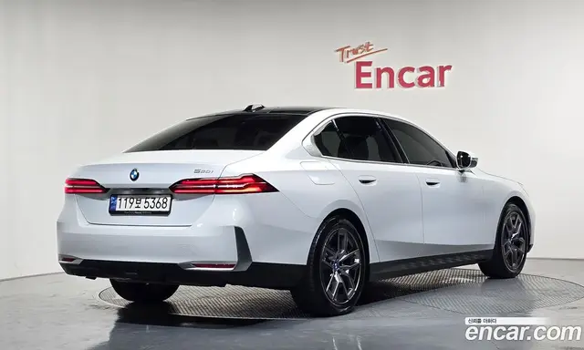 BMW 5 серия 2024 2.0 автомат (гидро), миниатюра 2 BMW 5 серия 2024 2.0 автомат (гидро), миниатюра 2