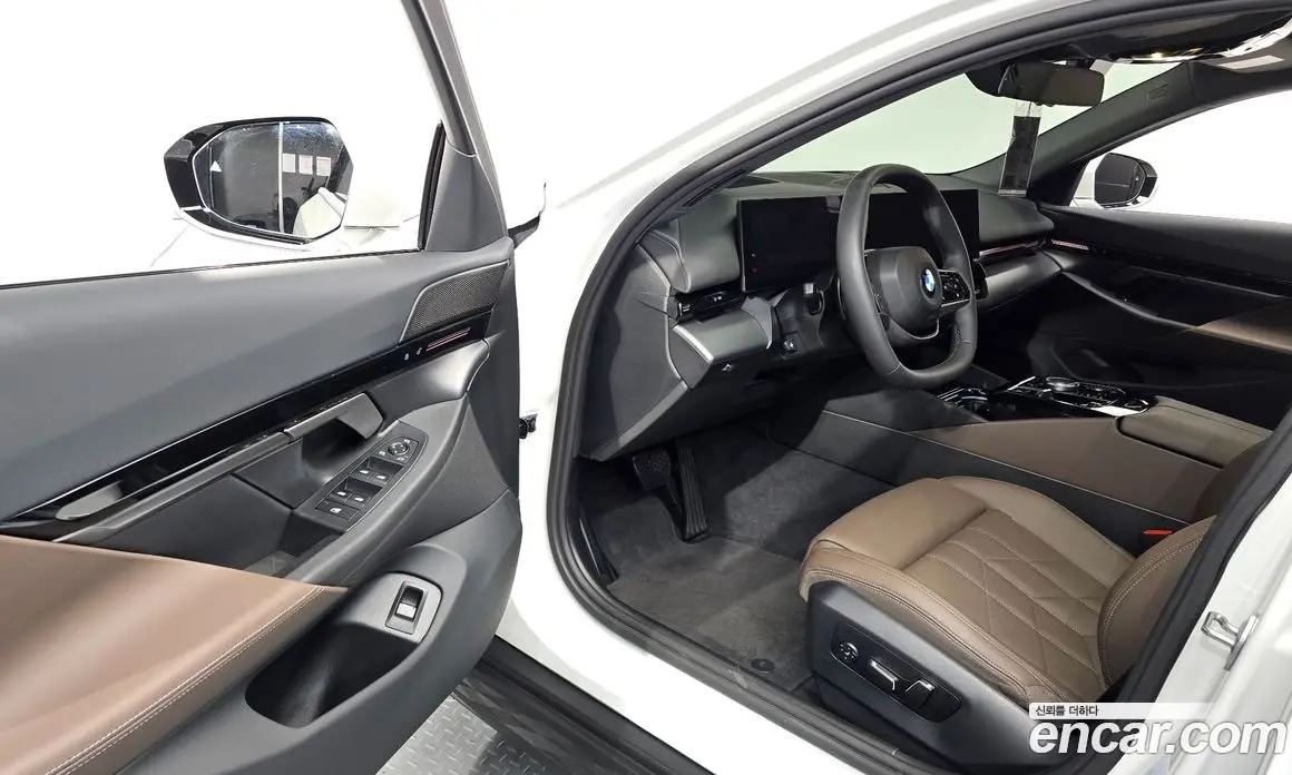 BMW 5 серия 2024 2.0 автомат (гидро), фото 13 BMW 5 серия 2024 2.0 автомат (гидро), фото 13