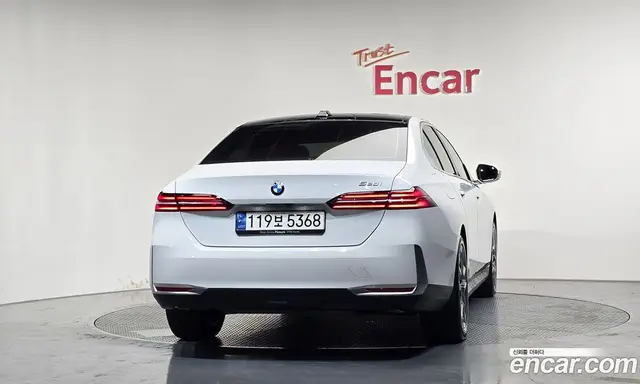 BMW 5 серия 2024 2.0 автомат (гидро), миниатюра 4 BMW 5 серия 2024 2.0 автомат (гидро), миниатюра 4