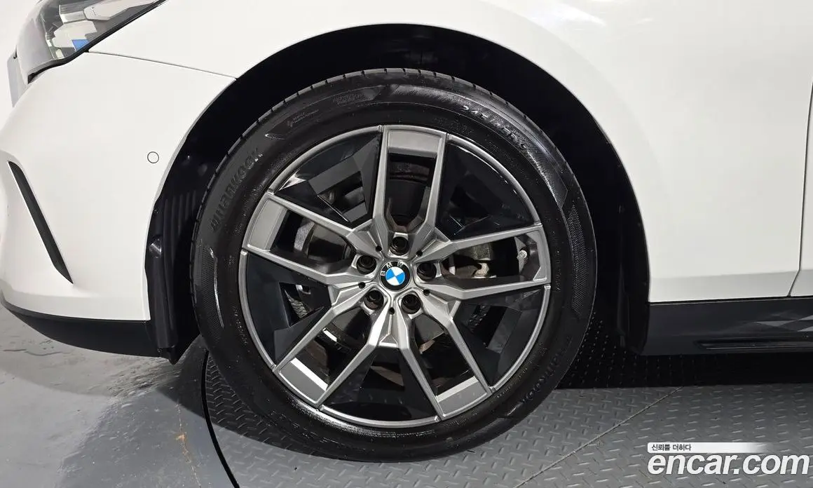 BMW 5 серия 2024 2.0 автомат (гидро), фото 5 BMW 5 серия 2024 2.0 автомат (гидро), фото 5
