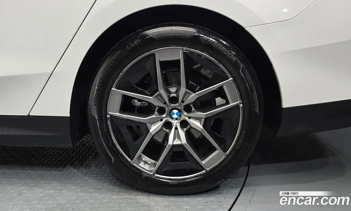 BMW 5 серия 2024 2.0 автомат (гидро), фото 7 BMW 5 серия 2024 2.0 автомат (гидро), фото 7
