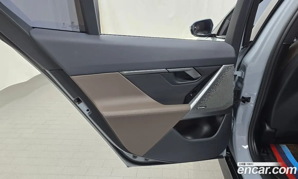 BMW 5 серия 2025 2.0 автомат (гидро), фото 14 BMW 5 серия 2025 2.0 автомат (гидро), фото 14