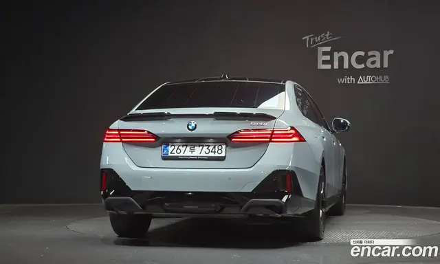 BMW 5 серия 2025 2.0 автомат (гидро), миниатюра 3 BMW 5 серия 2025 2.0 автомат (гидро), миниатюра 3