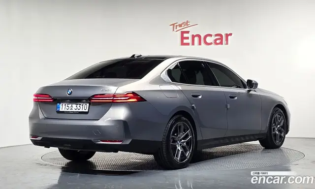 BMW 5 серия, 2026, 4 164 км