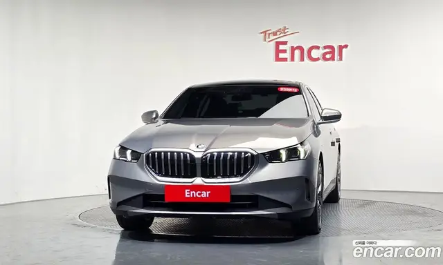 BMW 5 серия 2026 2.0 автомат (гидро), миниатюра 2