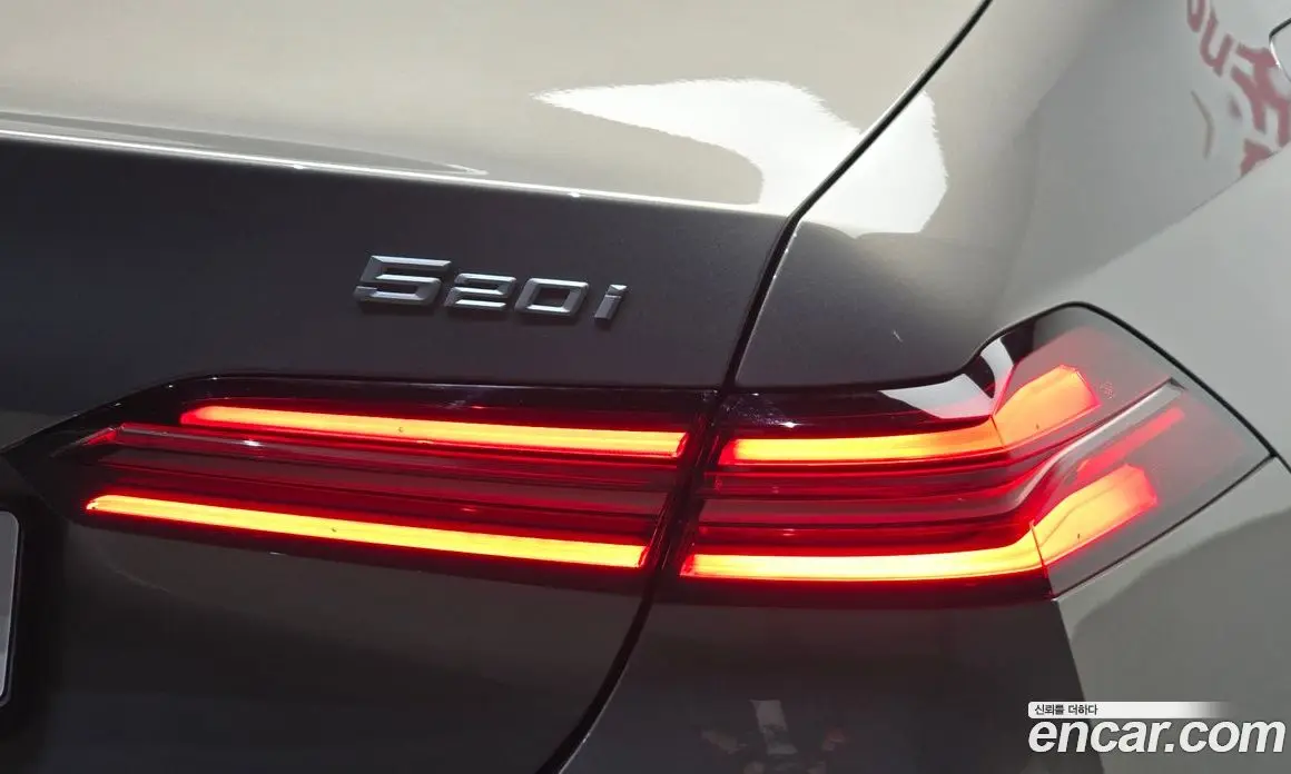 BMW 5 серия 2026 2.0 автомат (гидро), фото 8