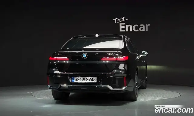 BMW 7 серия 2024 3.0 автомат (гидро), миниатюра 4