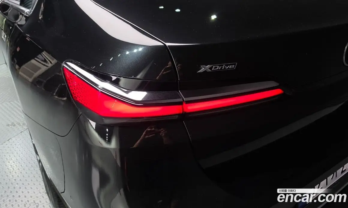 BMW 7 серия 2024 3.0 автомат (гидро), фото 9
