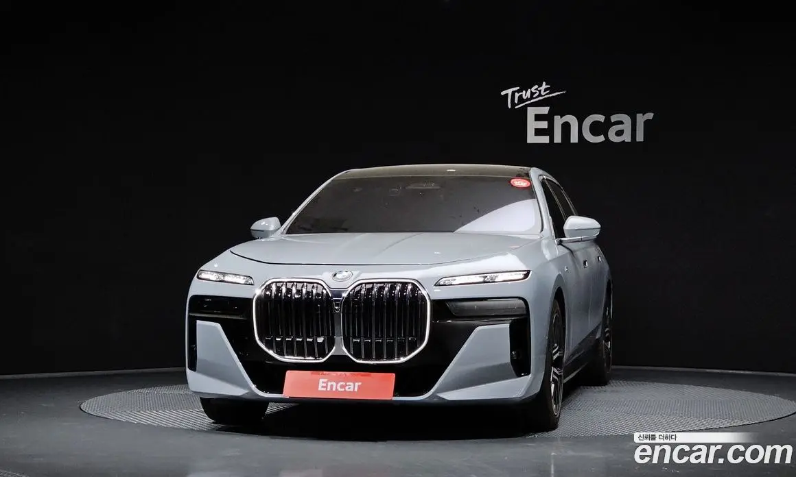 BMW 7 серия 2025 3.0 автомат (гидро), фото 3
