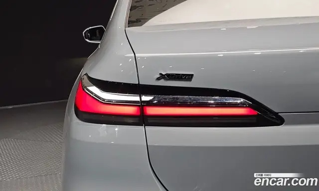 BMW 7 серия 2025 3.0 автомат (гидро), миниатюра 9
