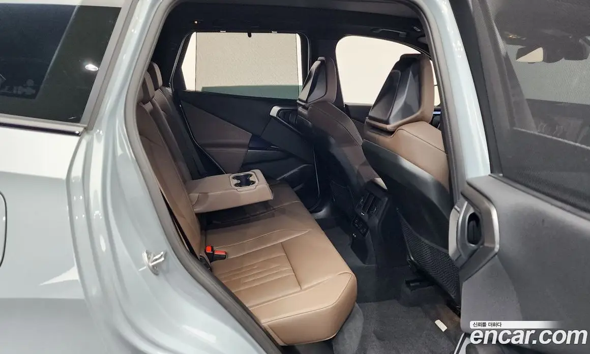 BMW X3 2025 2.0 автомат (гидро), фото 16 BMW X3 2025 2.0 автомат (гидро), фото 16