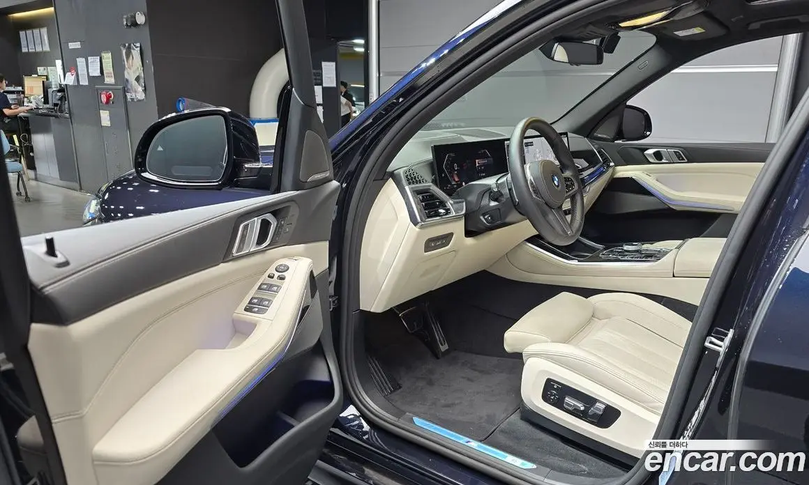 BMW X5 2025 3.0 автомат (гидро), фото 13