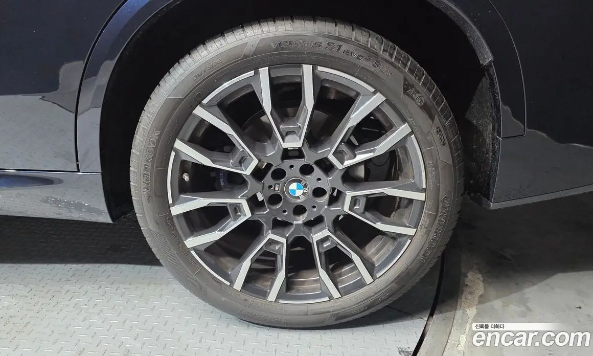 BMW X5 2025 3.0 автомат (гидро), фото 7