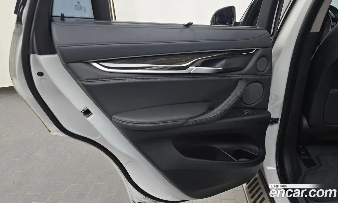BMW X6 2017 3.0 автомат (гидро), фото 15