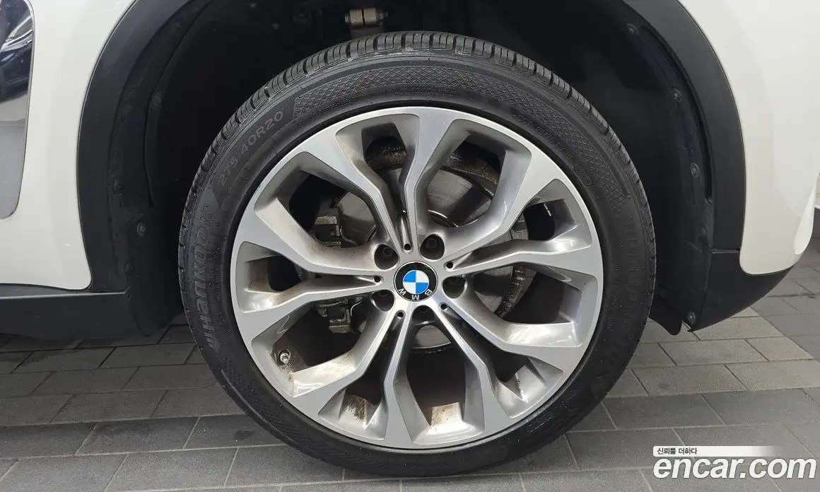 BMW X6 2017 3.0 автомат (гидро), фото 7