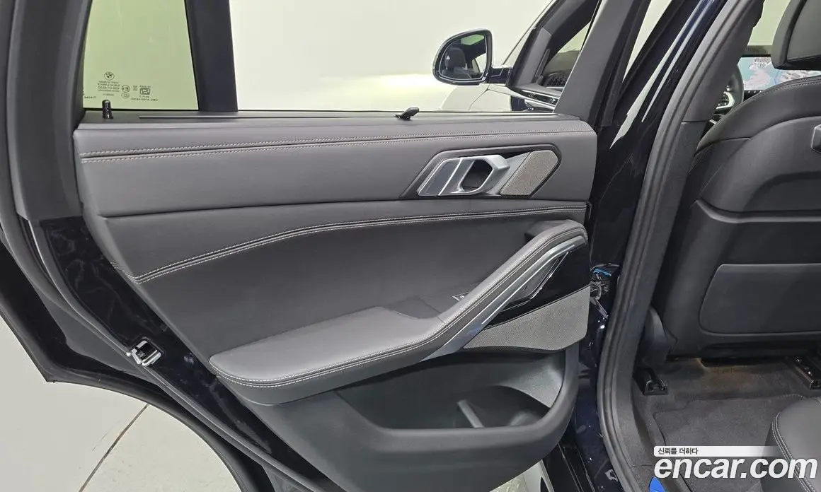 BMW X6 2025 3.0 автомат (гидро), фото 15