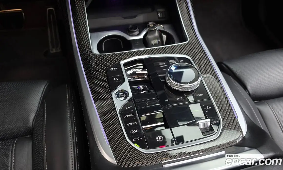 BMW X7 2023 4.4 автомат (гидро), фото 12